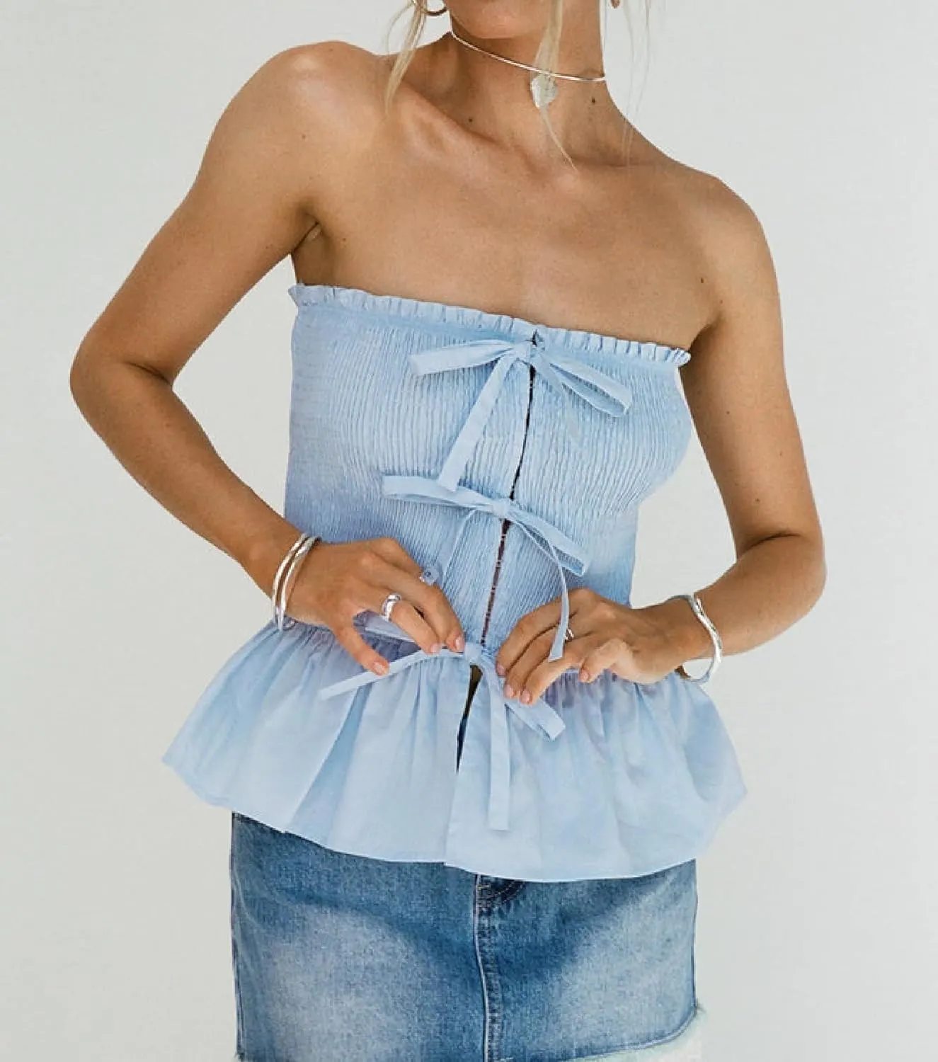 Woman Summer Smocked Tube Tops Hook Eye Front Bowknots Tank Tops Ruffled Sleeveless Bandeau Slim Fit Vest Tops