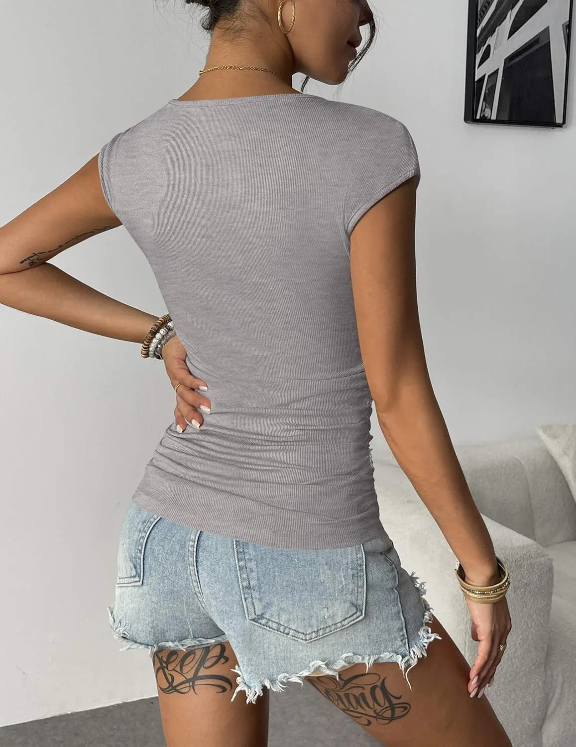 Zeagoo Womens Tank Tops Ribbed Knit Crew Neck Shirts Cap Sleeve Slim Fitted Ruched Basic Tees